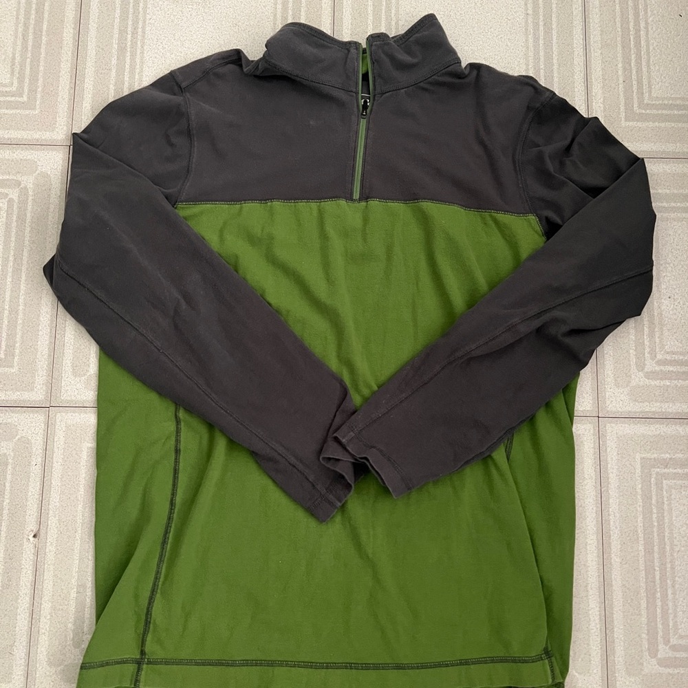 Green and gray Quarter-Zip Pullover